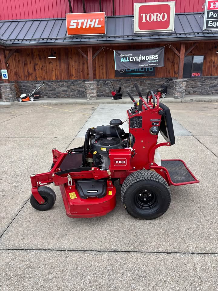 Used Toro Grandstand 52'' Mower LIKE NEW