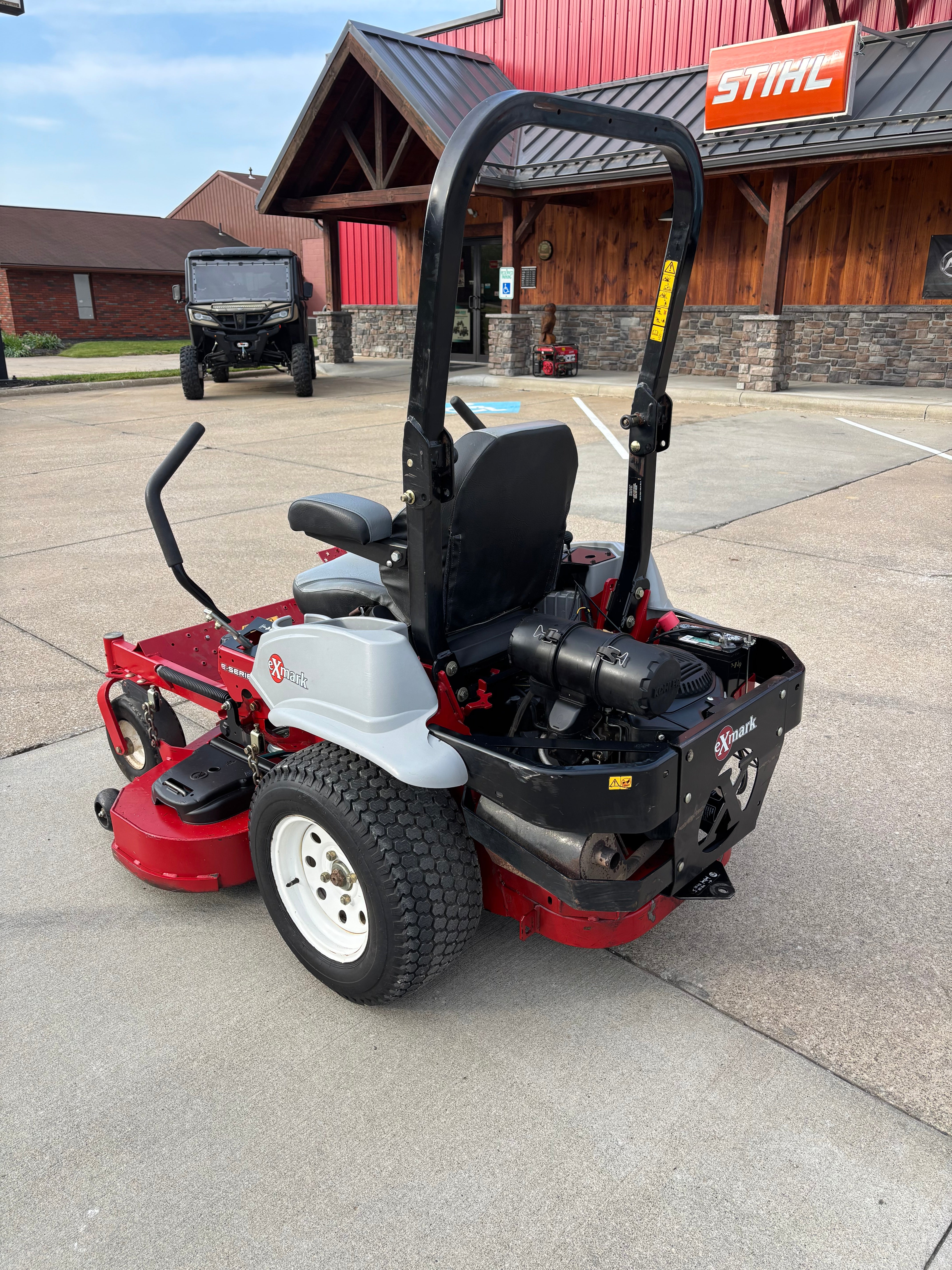 Used Exmark Lazer Z E Series Commercial Zero Turn Mower