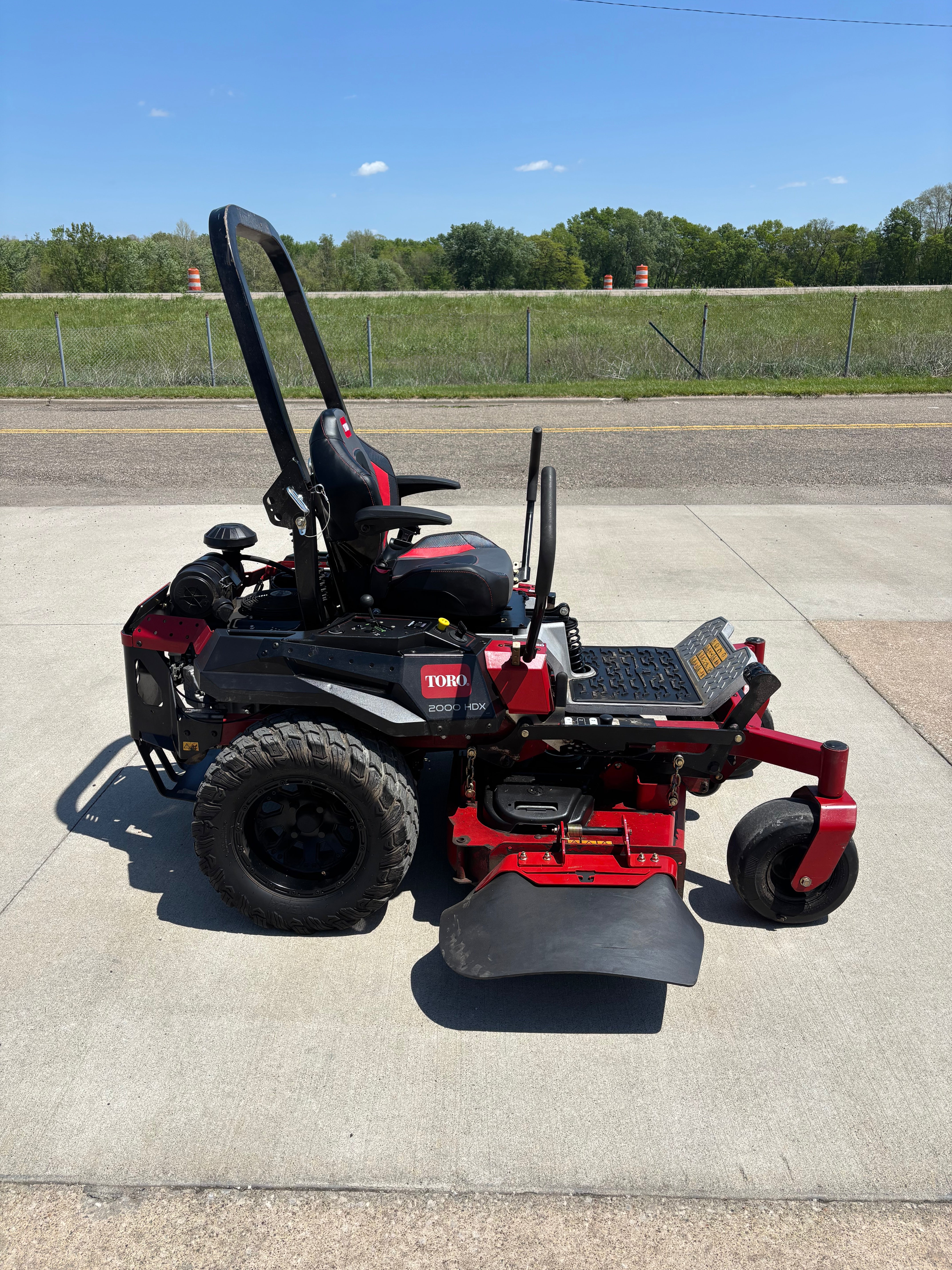 Used Toro Z Master 52'' Zero Turn Mower 2000 Series