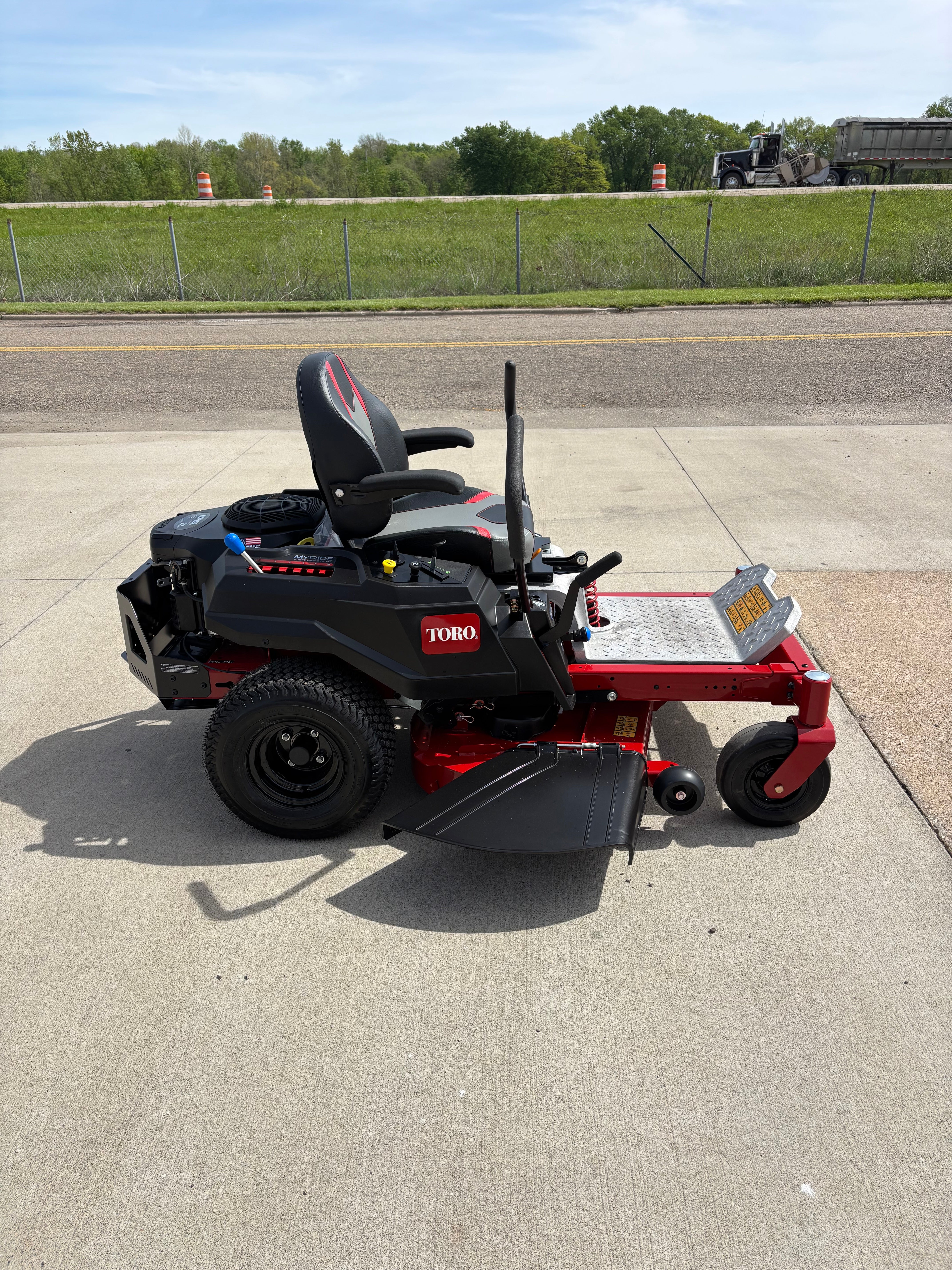 Toro 42" TimeCutter MyRIDE Zero Turn Mower