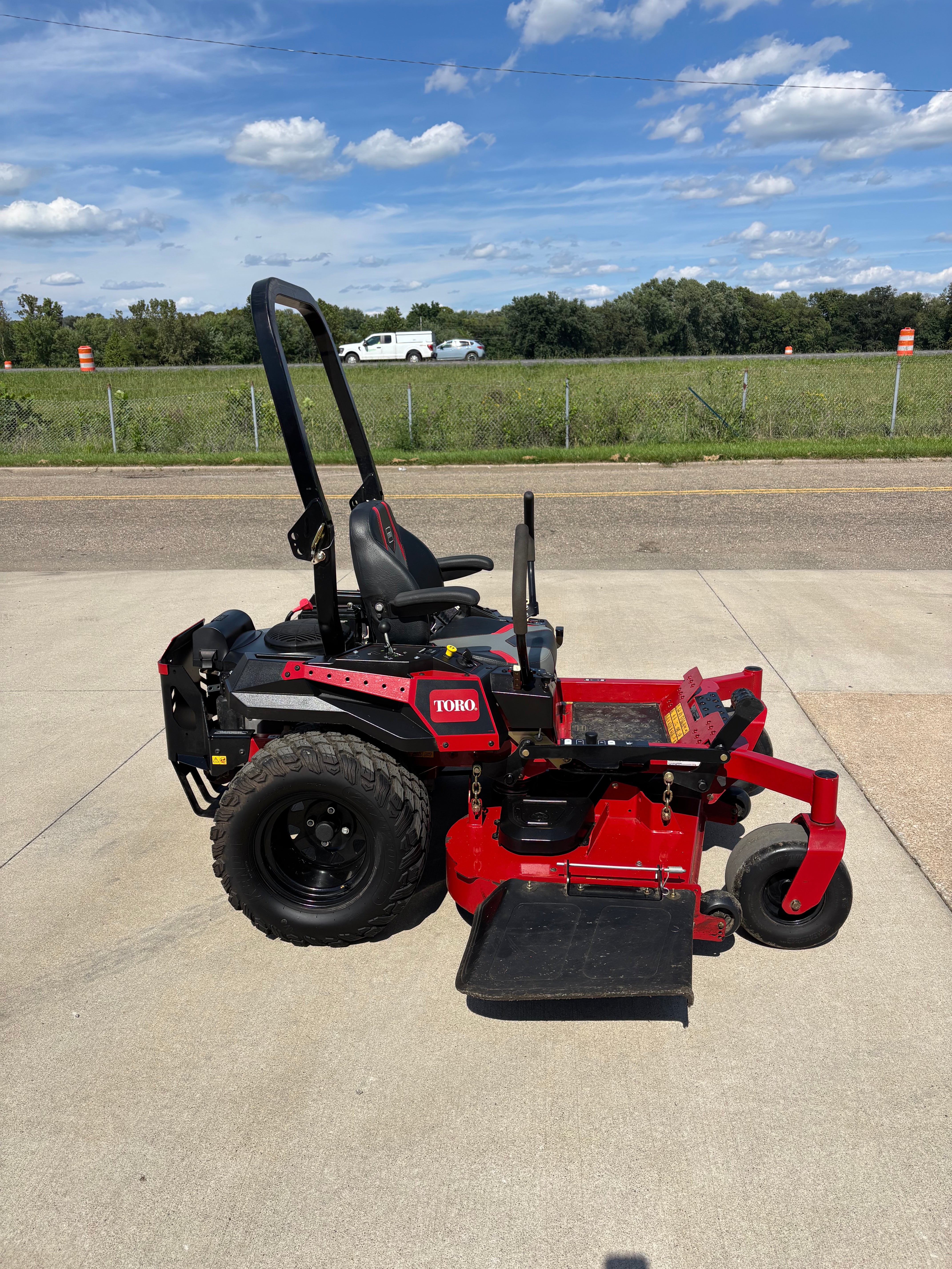 Used Toro Titan Max 60'' Zero Turn Mower