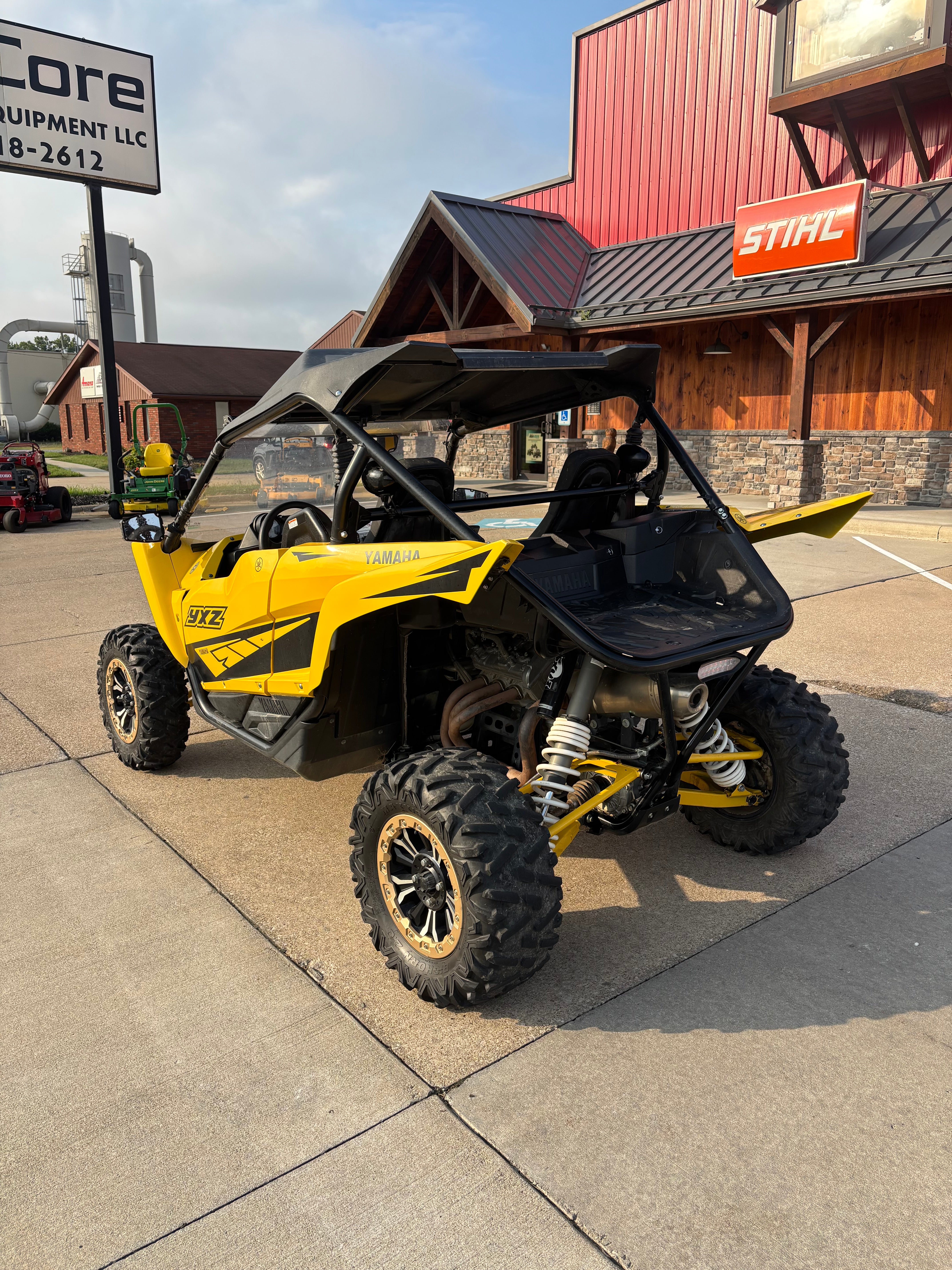 Used 2016 Yamaha YXZ1000 sport side-by-side