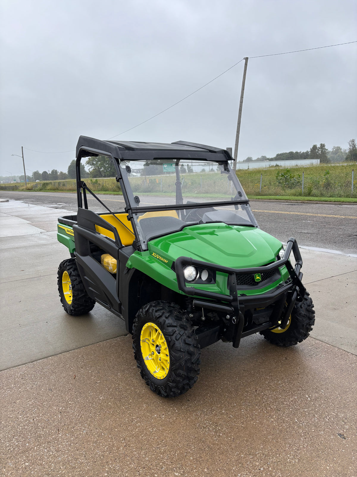 Used 2021 John Deere Gator XUV590M Side by Side