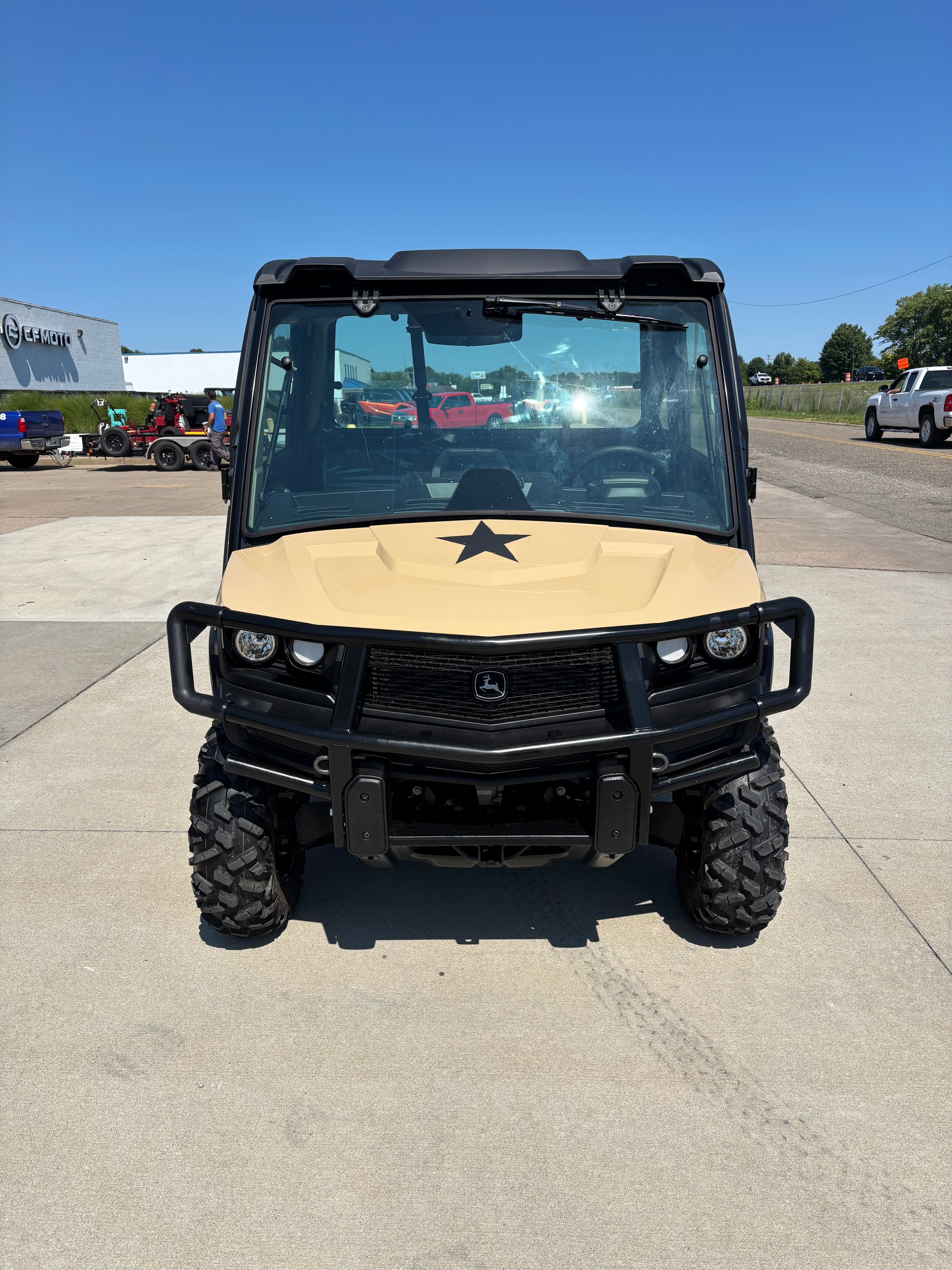 Used 2022 John Deere Gator XUV835M Side By Side