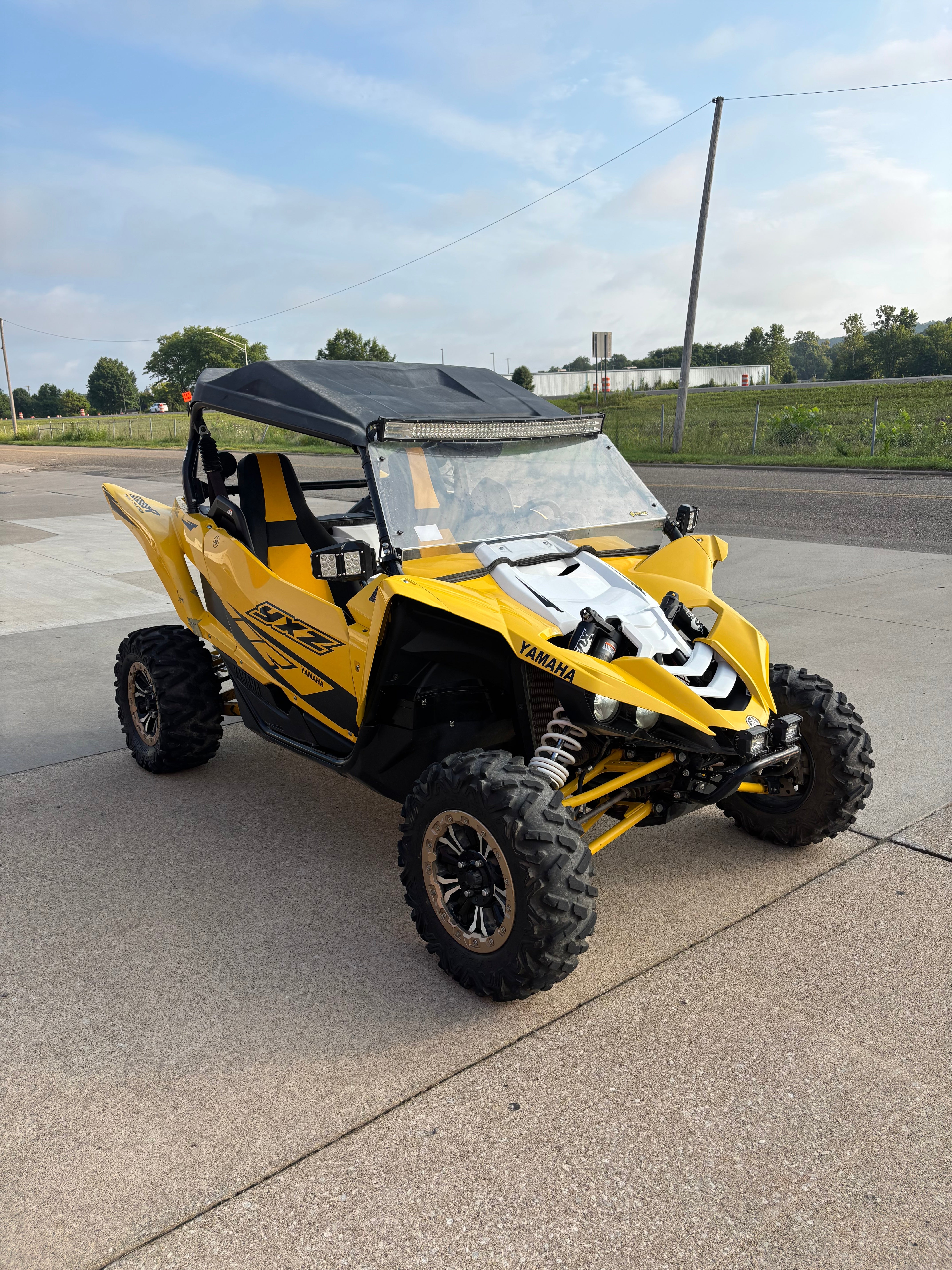 Used 2016 Yamaha YXZ1000 sport side-by-side