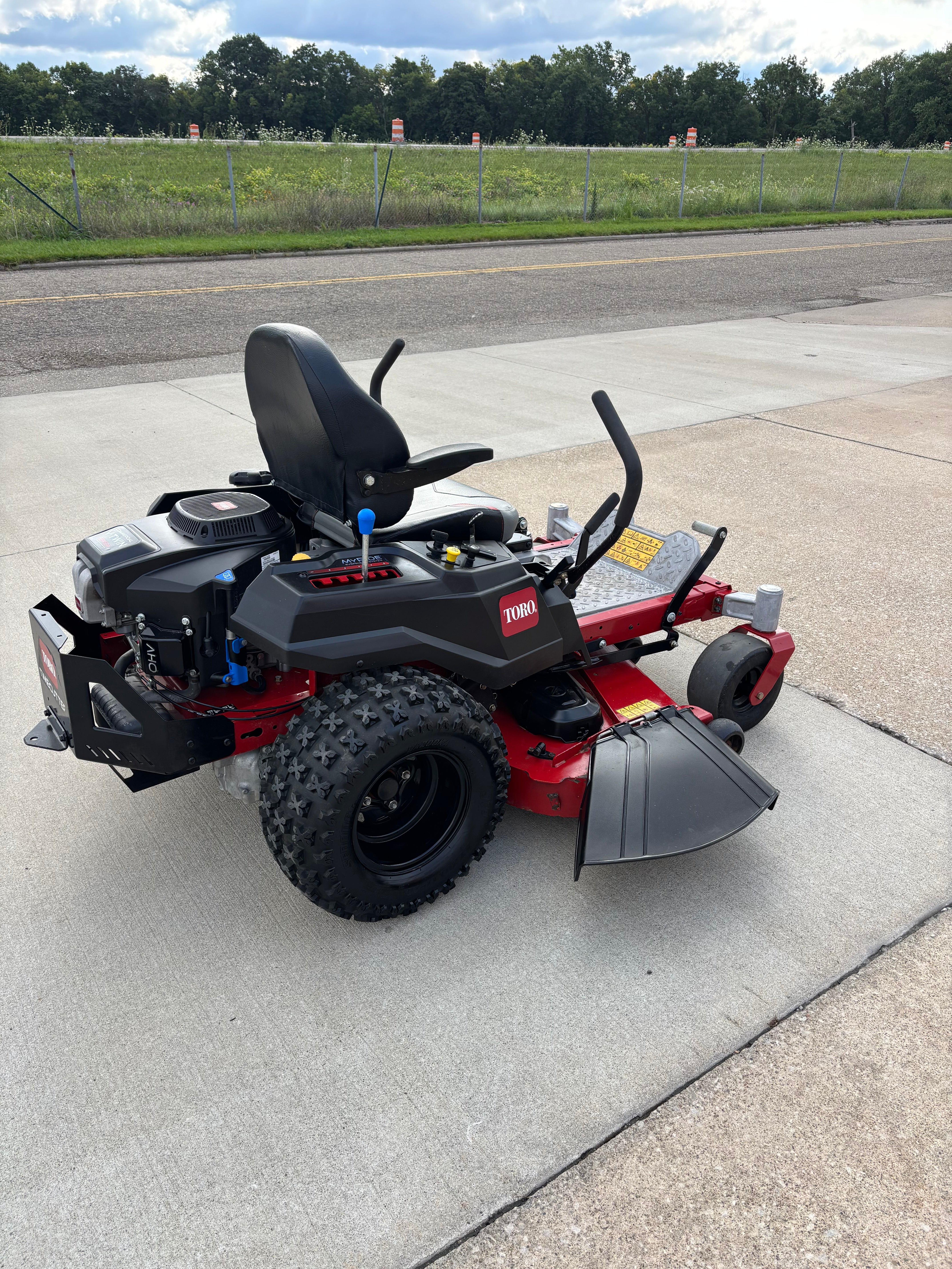 Used Toro Time Cutter Zero Turn Mower 54''