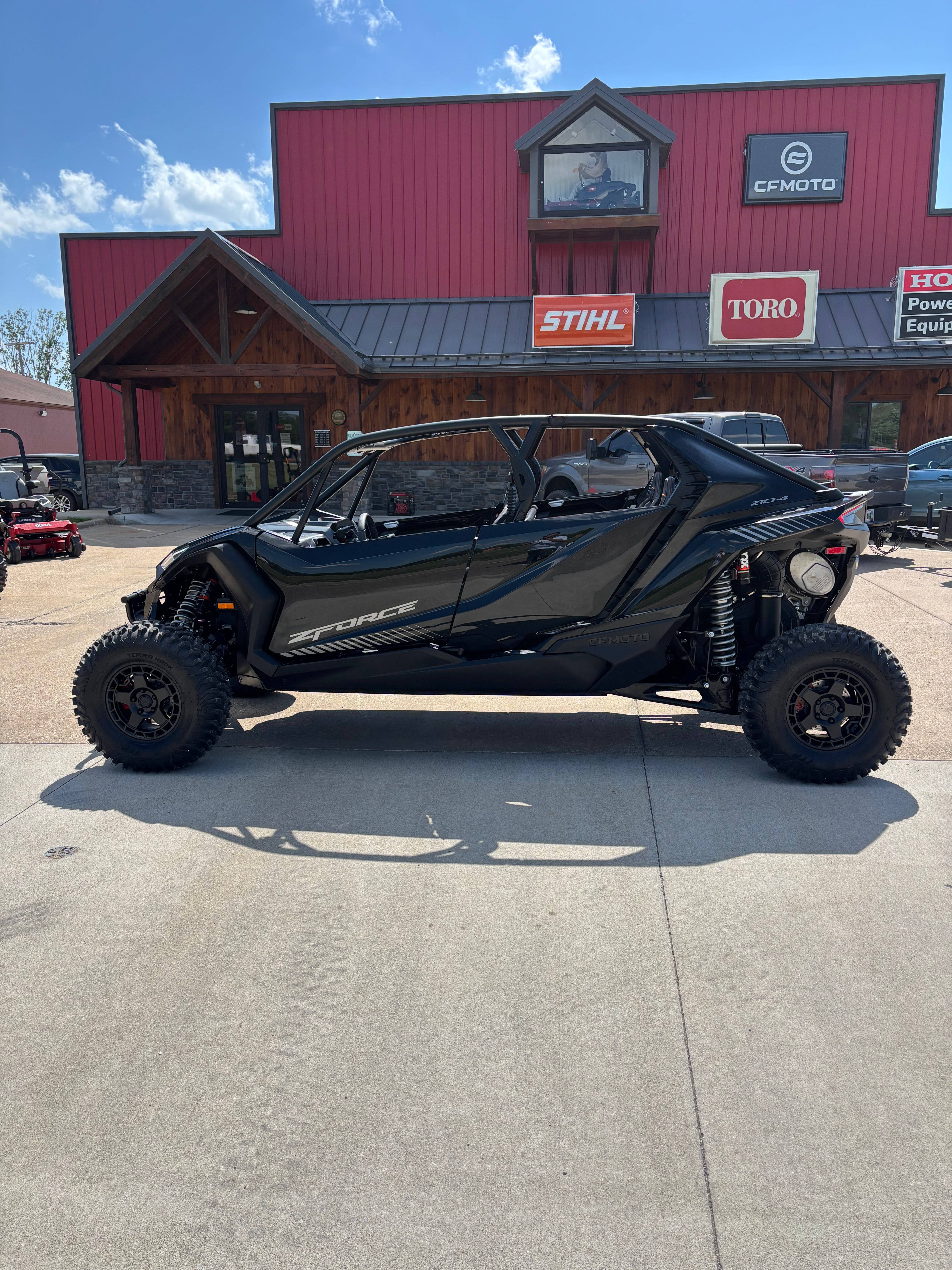2026 Cfmoto Z10 4 Sport Sport Side By Side Black