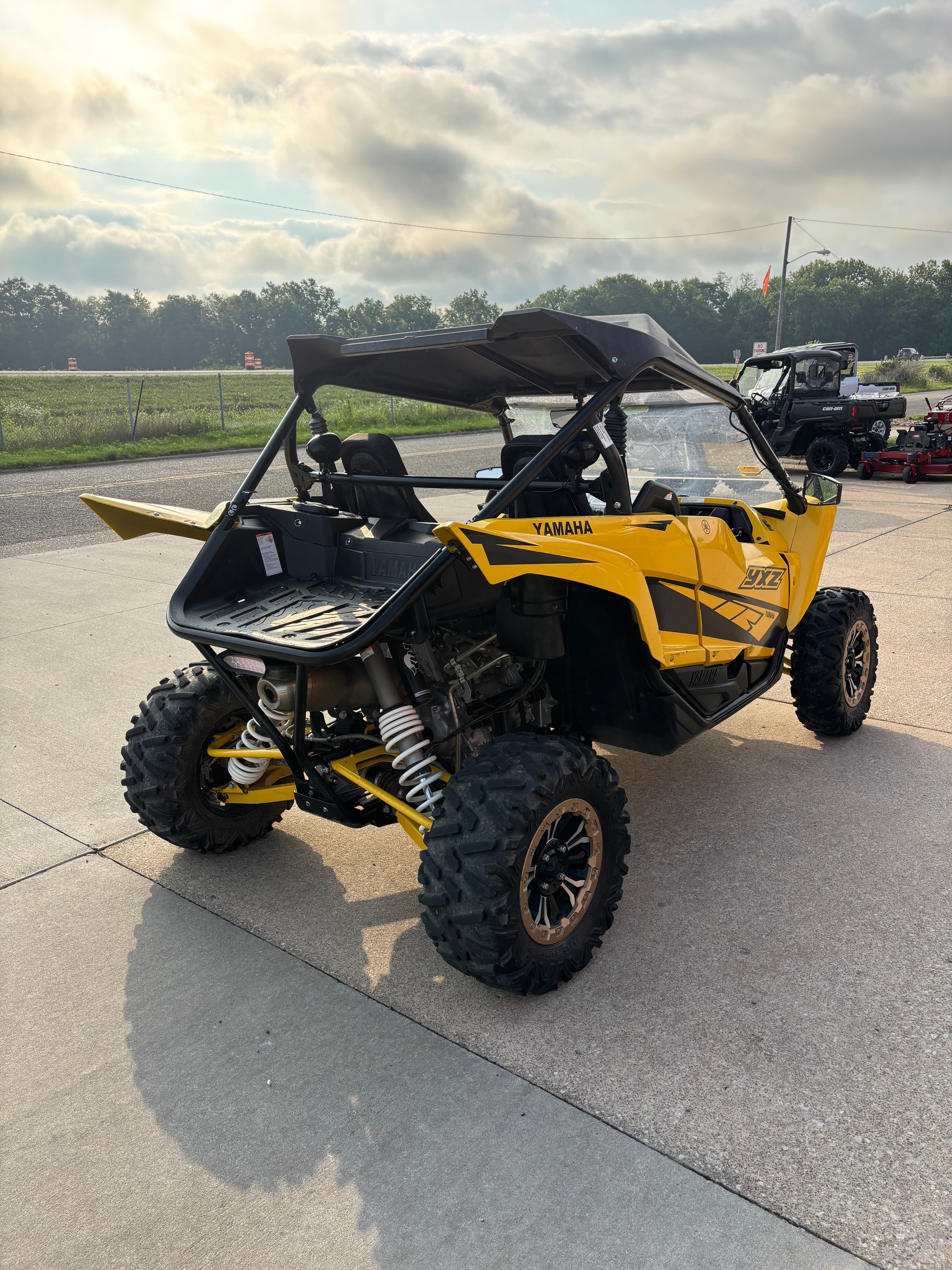 Used 2016 Yamaha YXZ1000 sport side-by-side