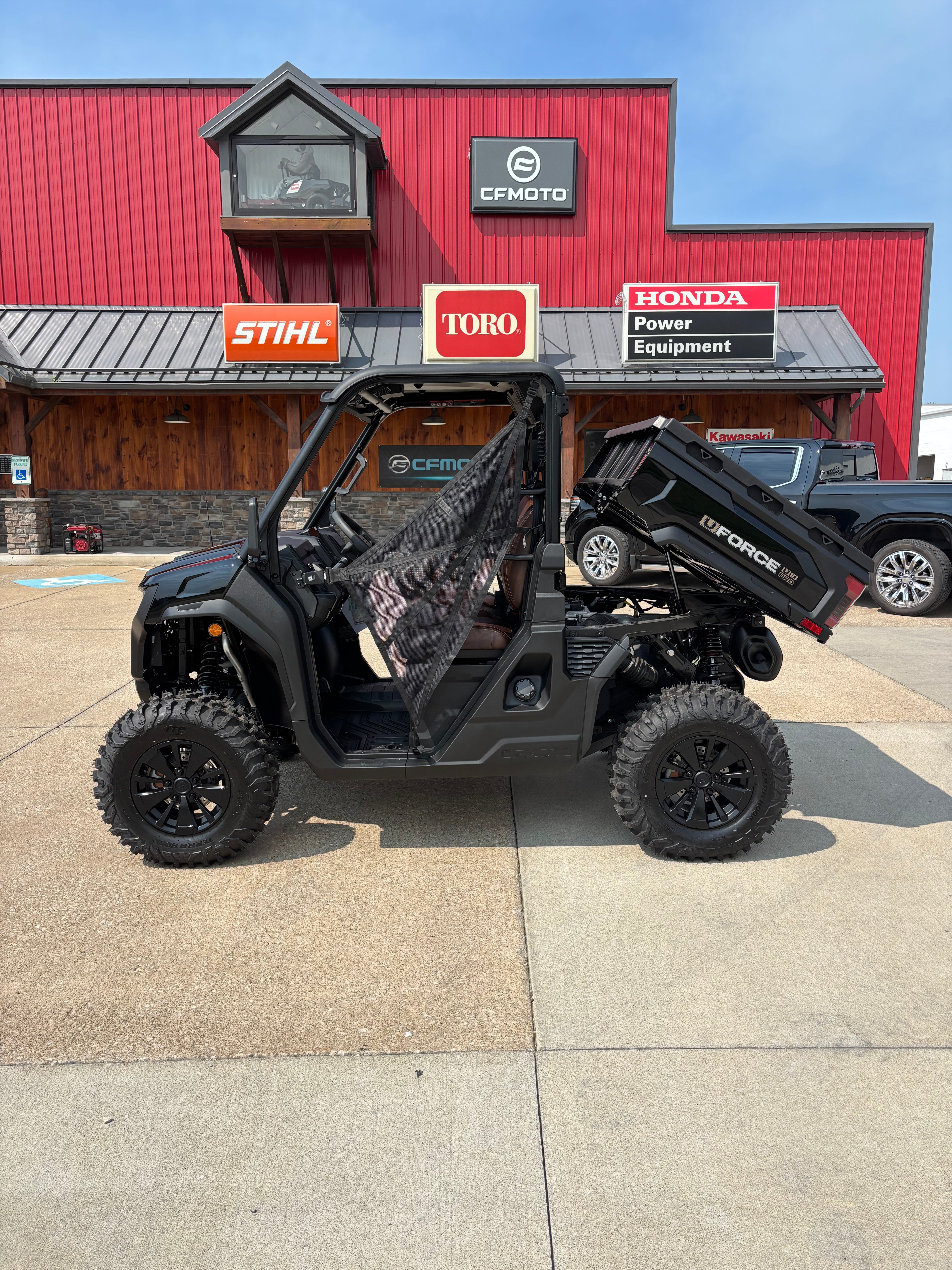 2026 Cfmoto Uforce U10 Pro Utility Side By Side Black