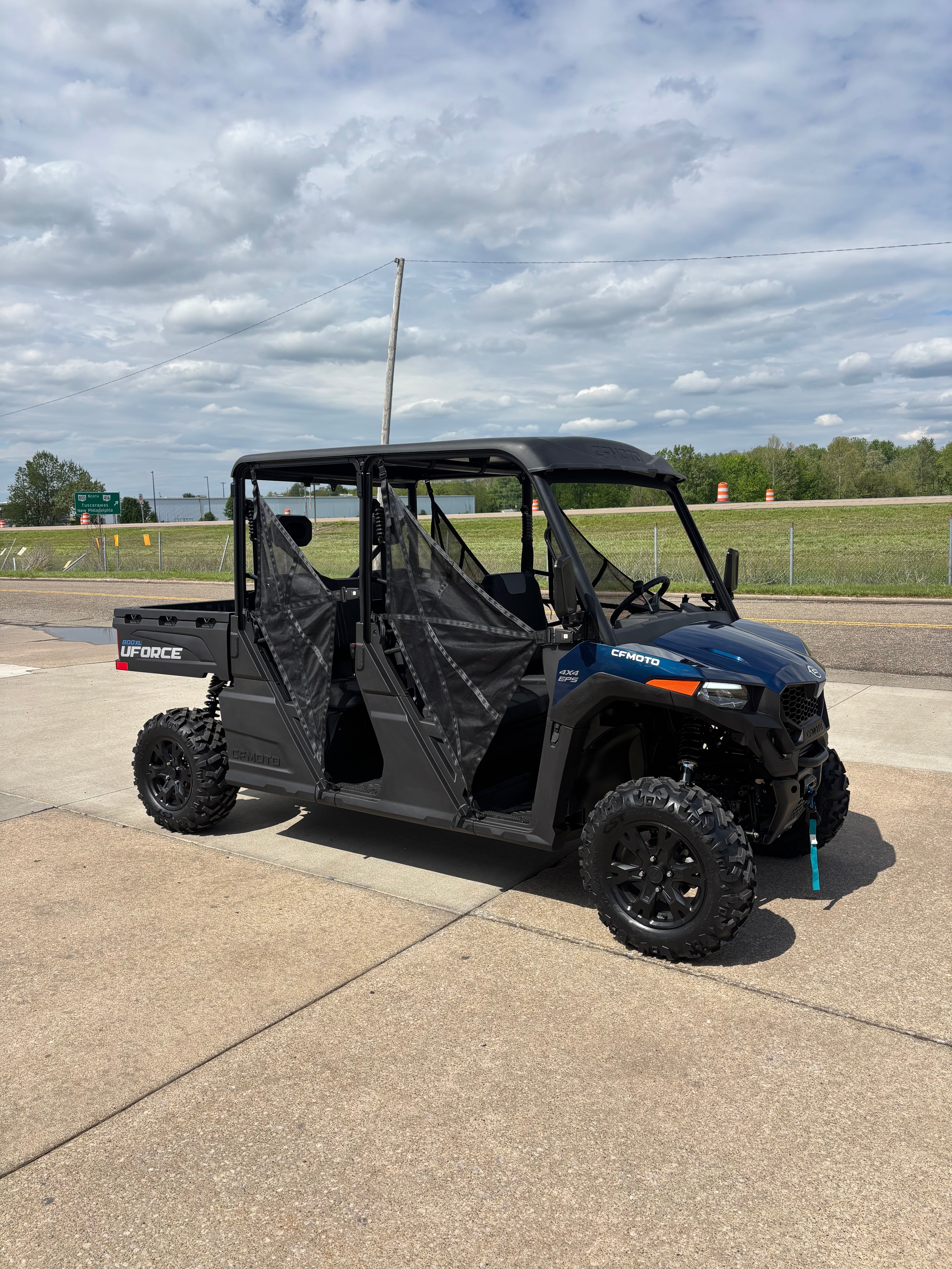 2026 Cfmoto Uforce 800 Crew Cab Side by Side Blue