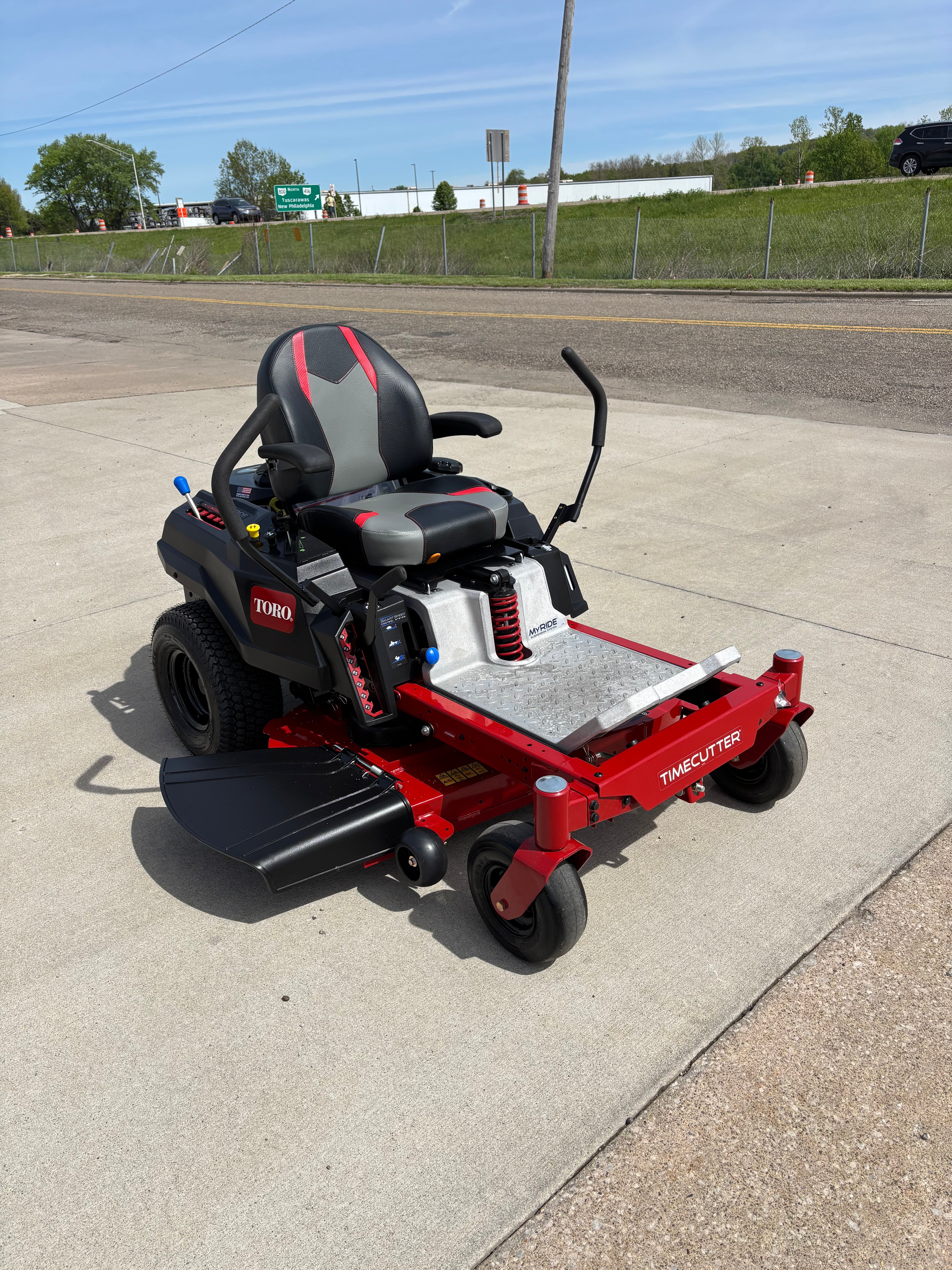 Toro 42" TimeCutter MyRIDE Zero Turn Mower