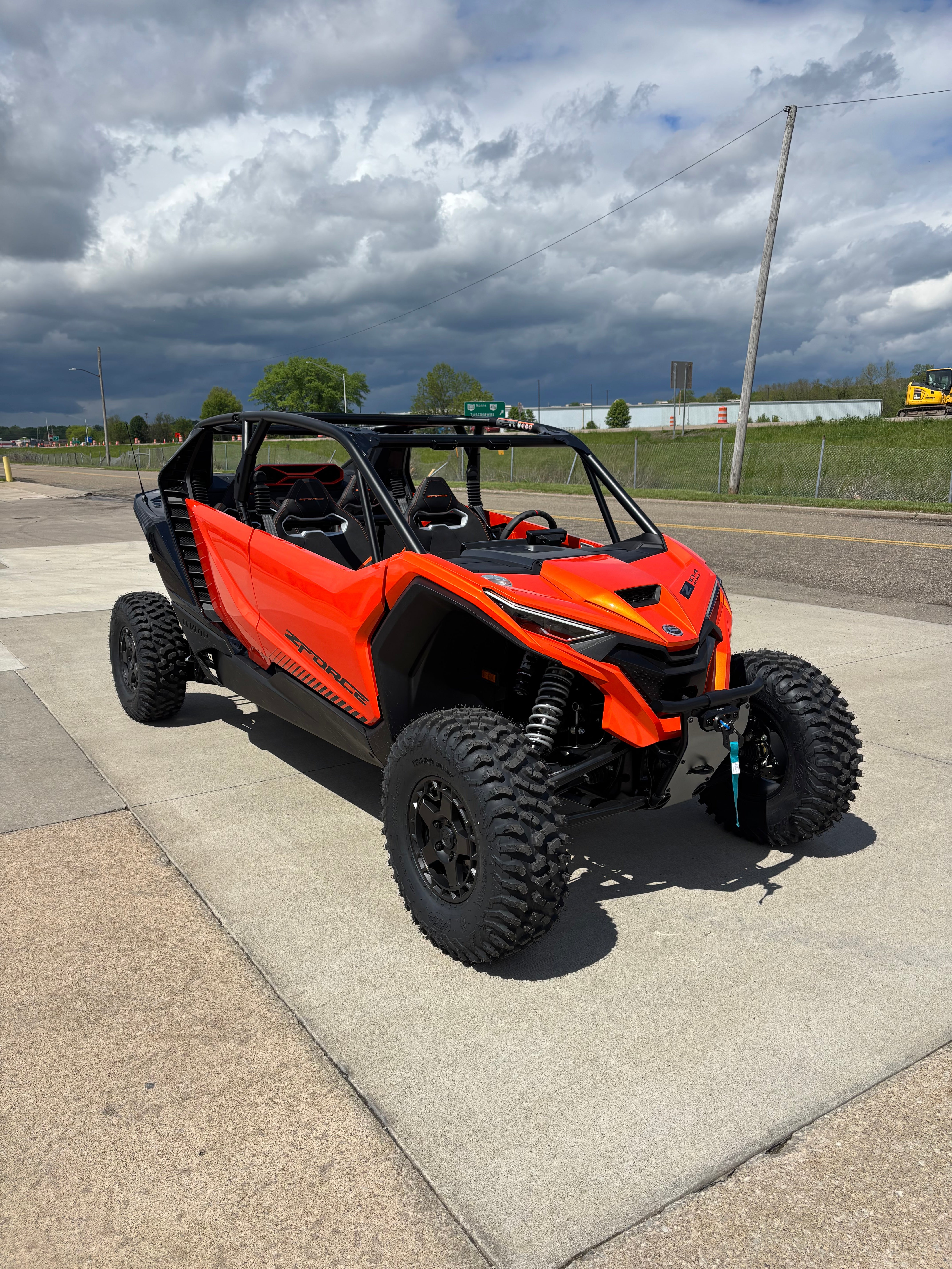 2026 Cfmoto Zforce Z10 4 Sport Side By Side Orange