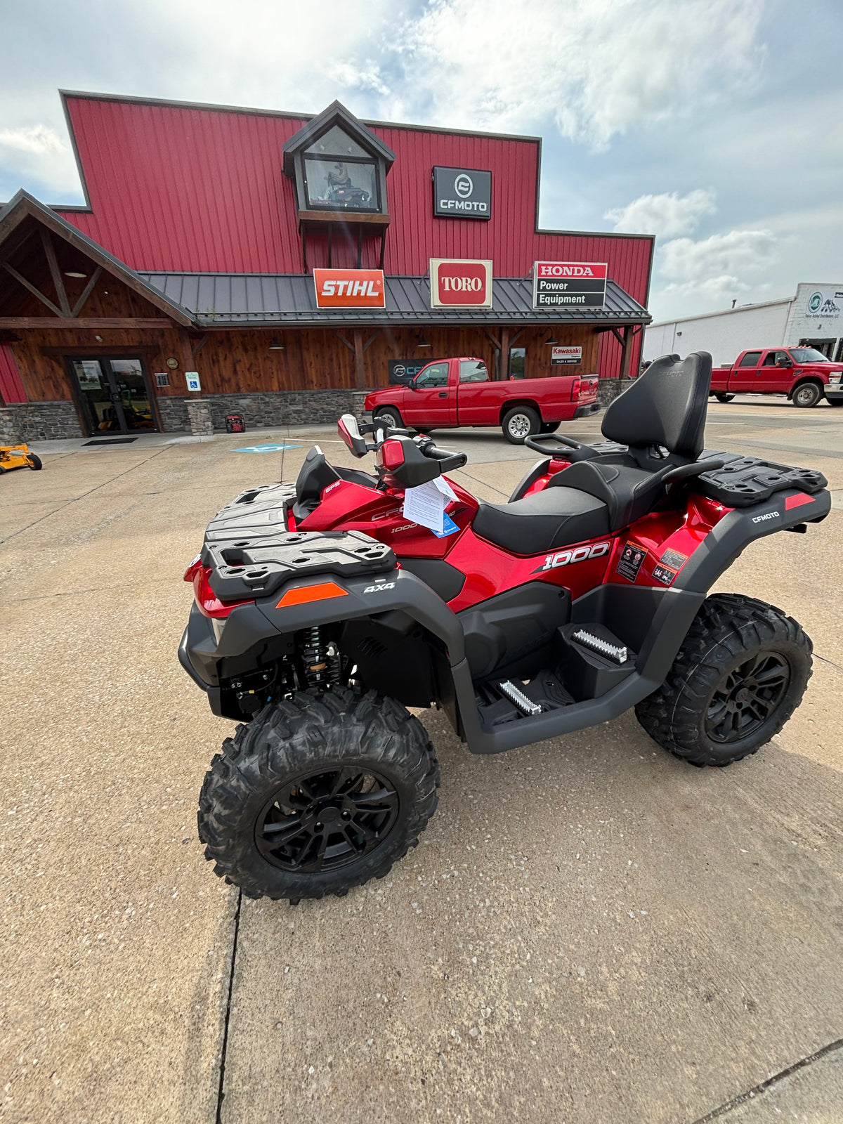 2027 CFMoto CFORCE 1000 Touring Bordeaux Red