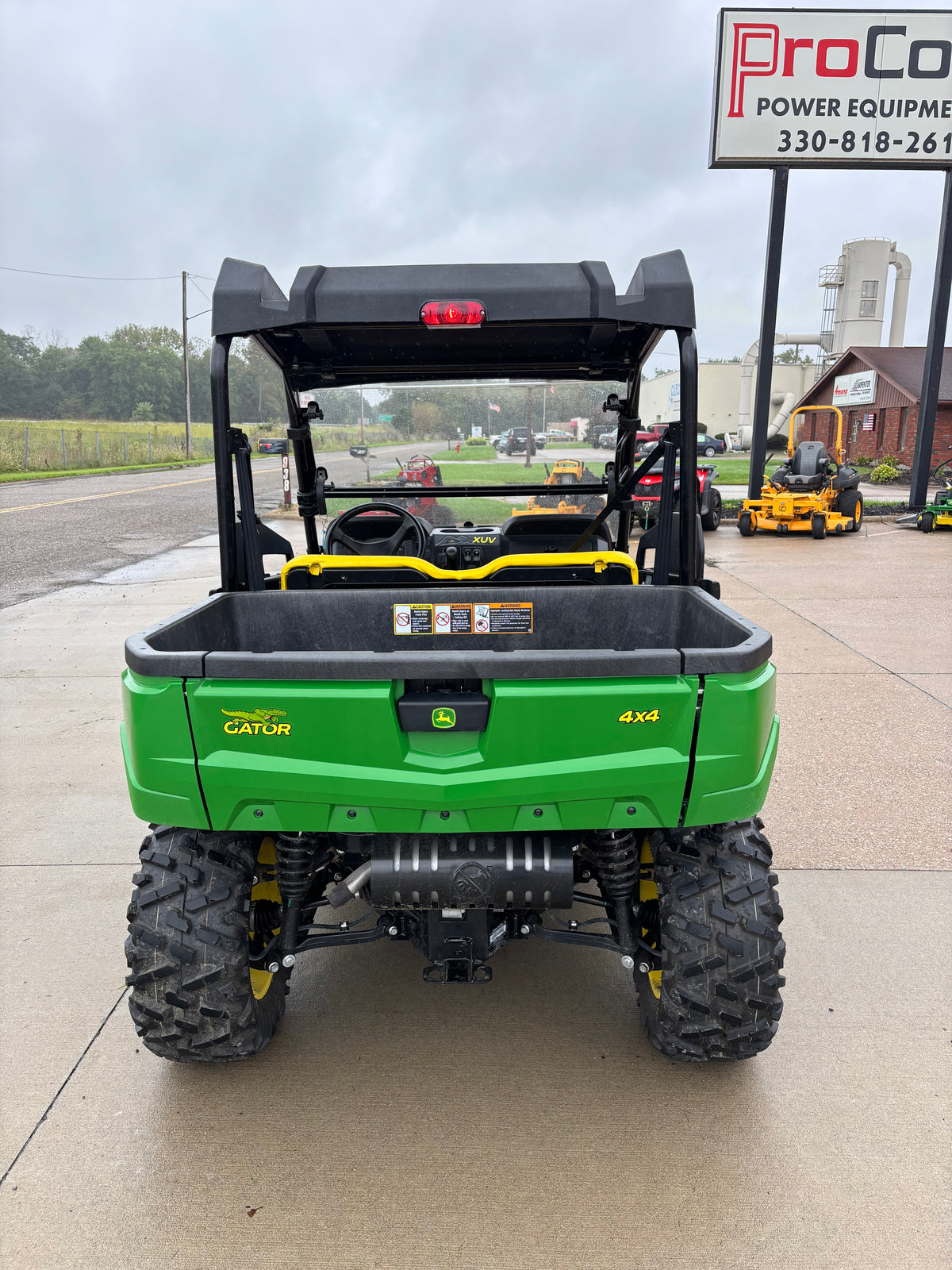 Used 2021 John Deere Gator XUV590M Side by Side
