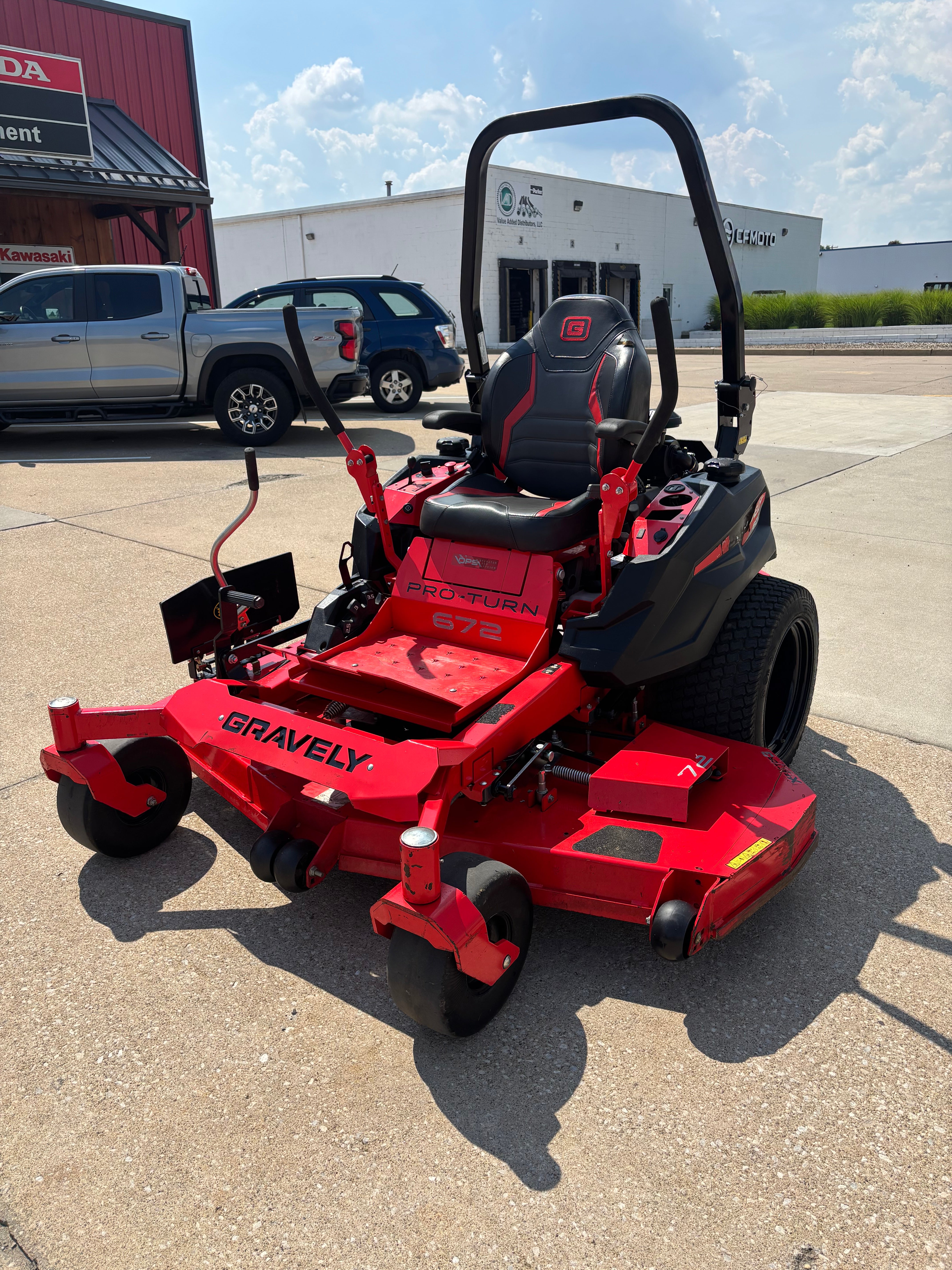 Used Gravely 600 72'' Pro Zero Turn Mower