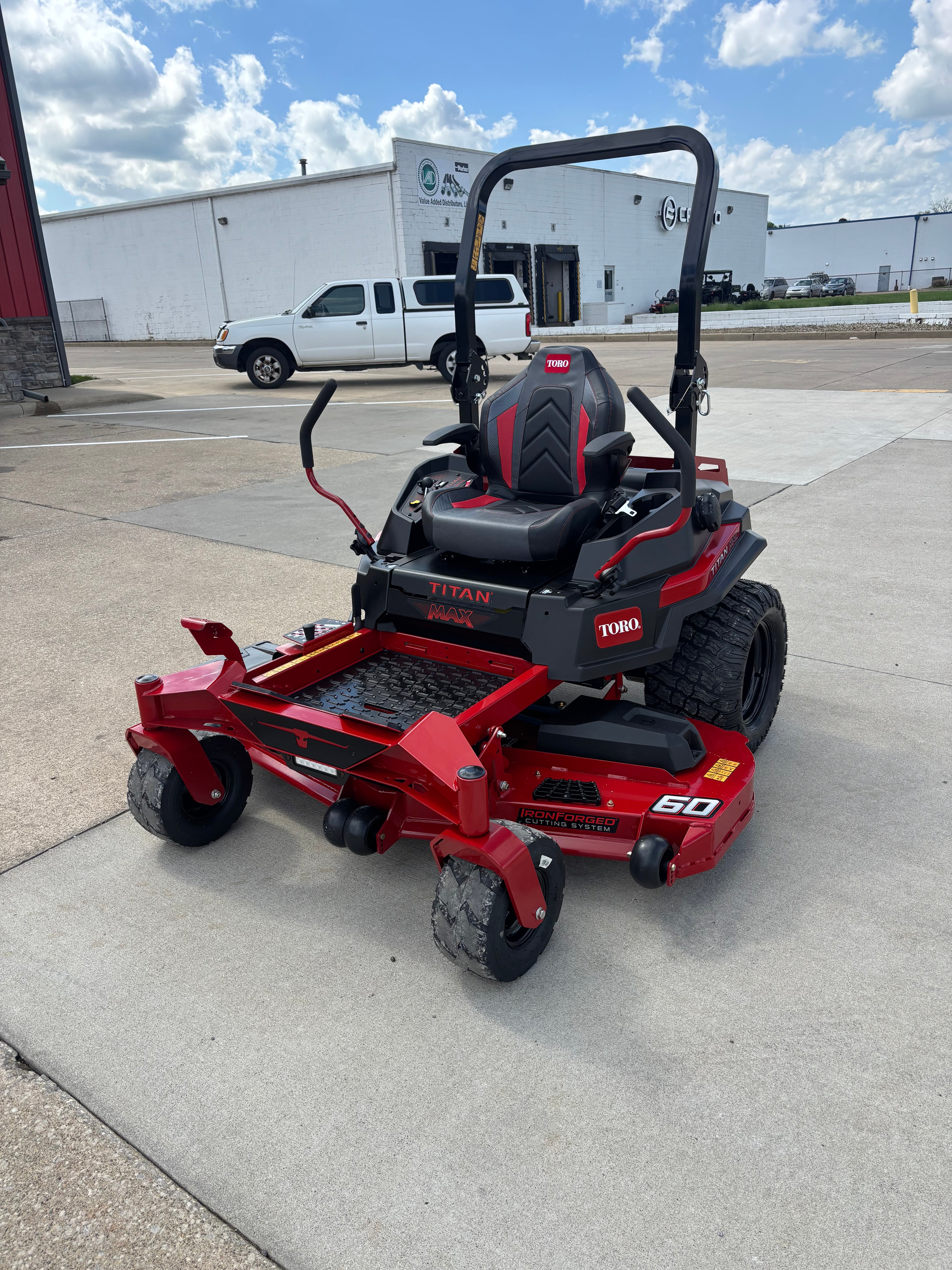 Toro Titan Max 60'' Zero Turn Mower