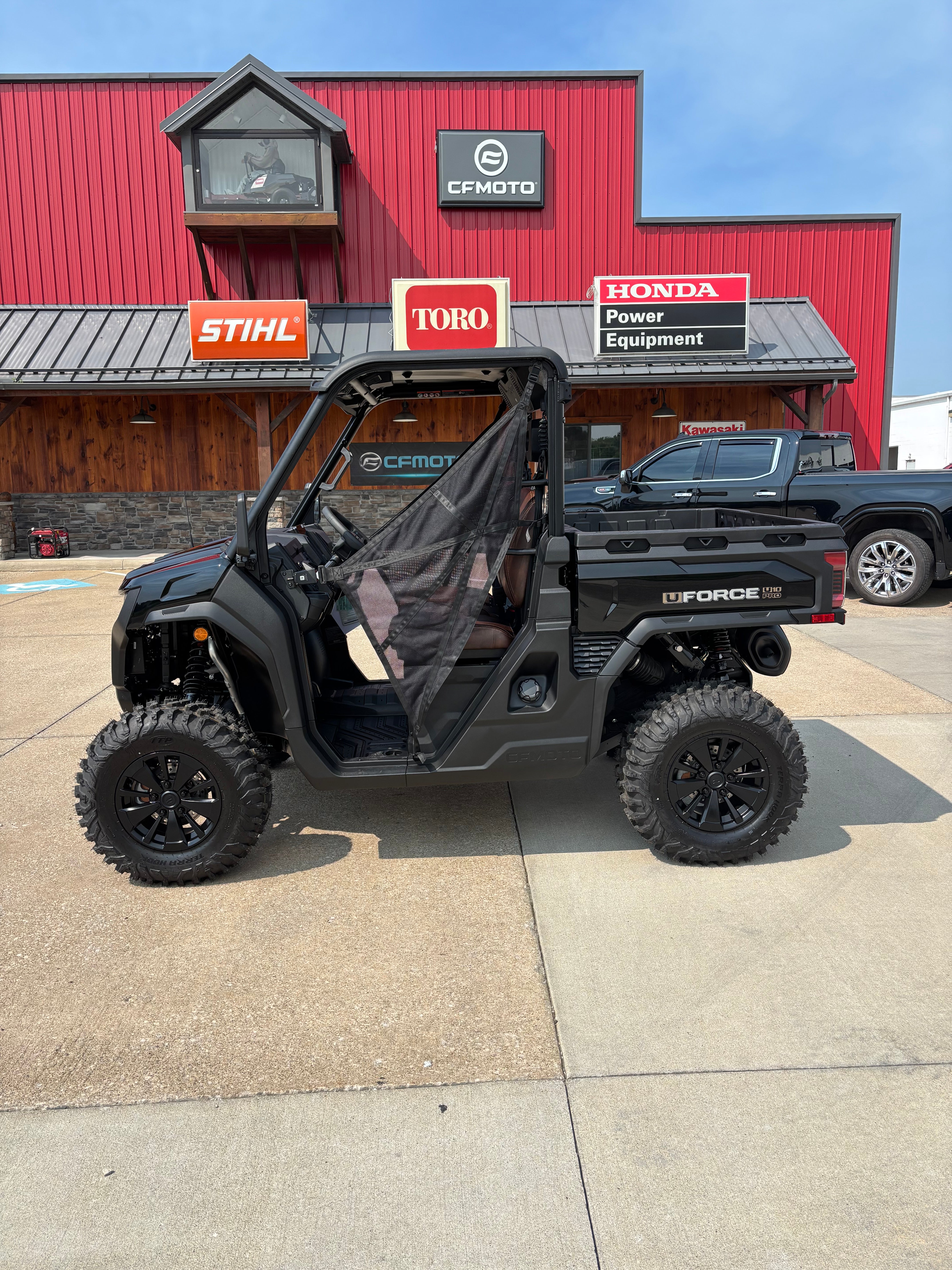 2026 Cfmoto Uforce U10 Pro Utility Side By Side Black
