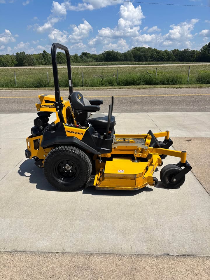 Used Hustler 60'' RD Commercial Zero Turn Mower