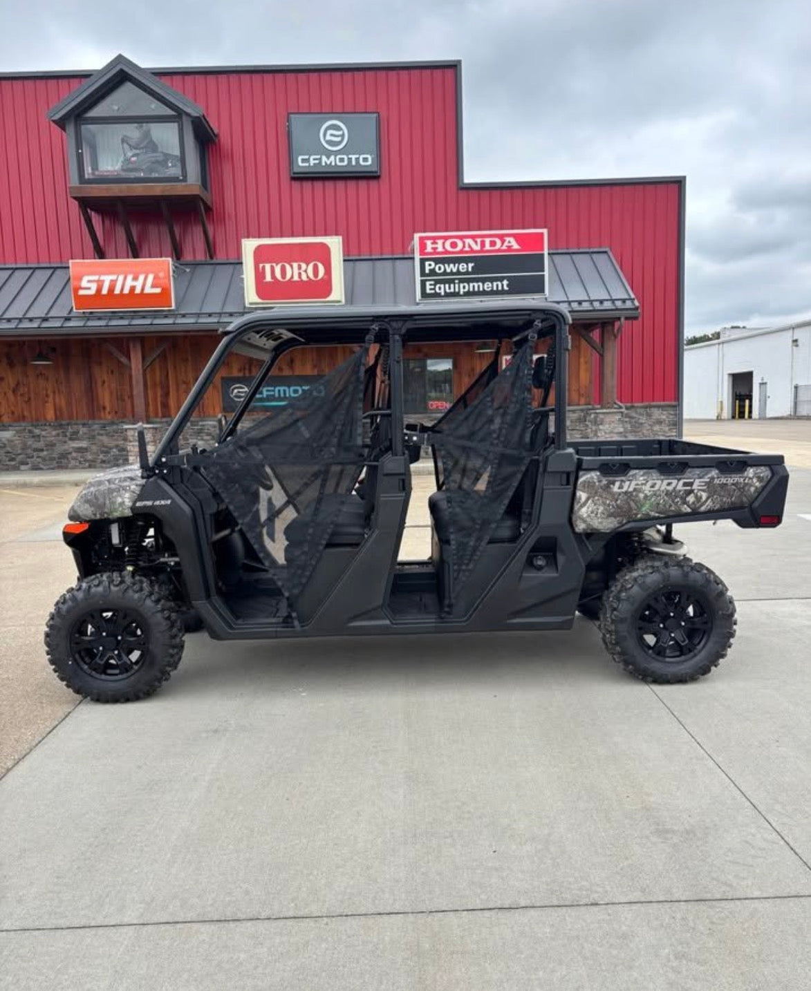 2025 Cfmoto Uforce 1000 Crew Cab Side By Side