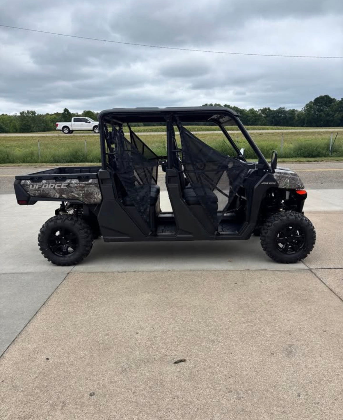 2025 Cfmoto Uforce 1000 Crew Cab Side By Side