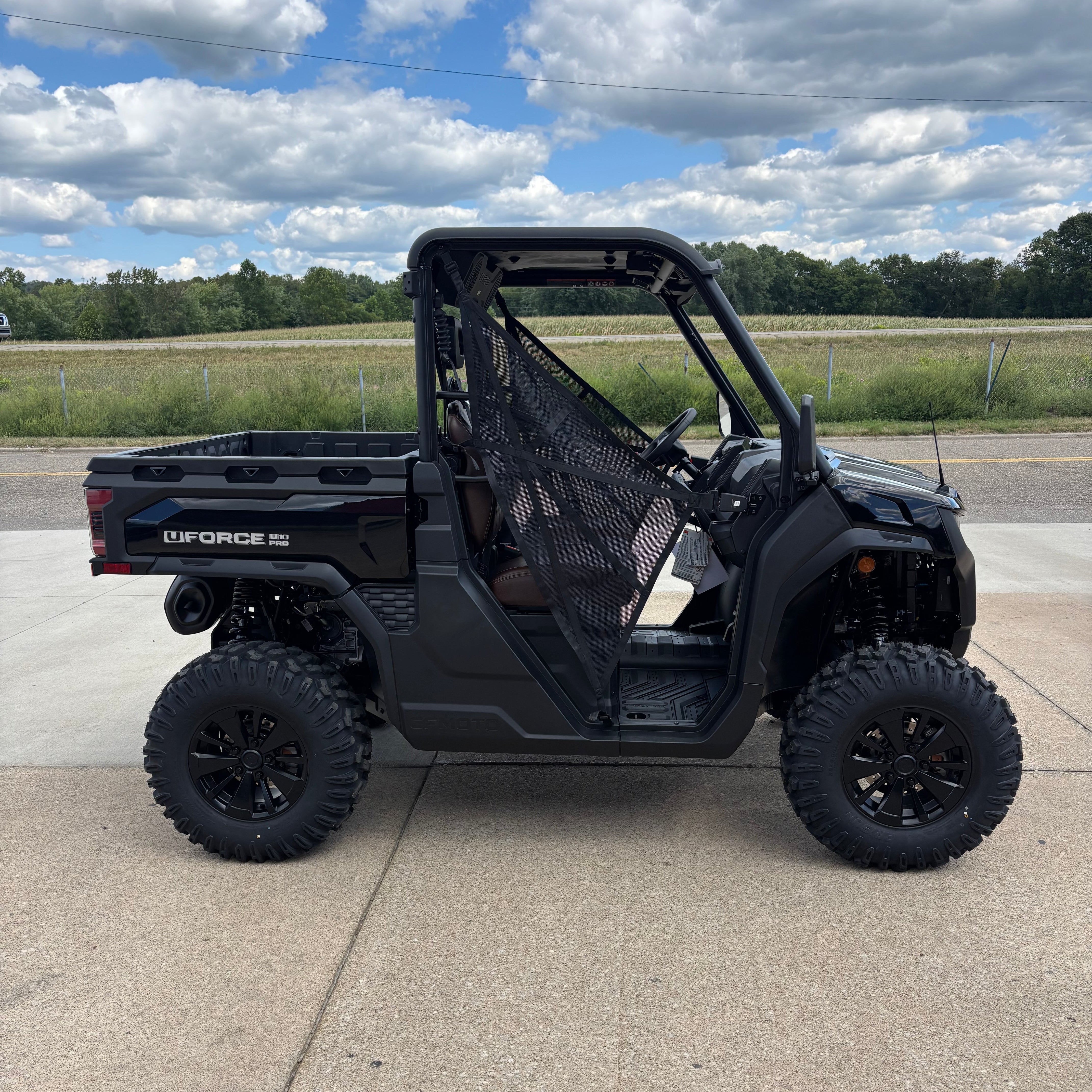 black cfmoto utility side by side